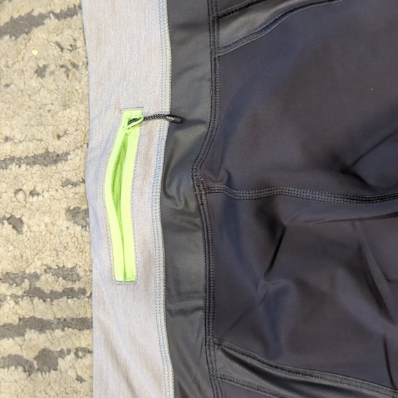 Lululemon Chase Me Crop II Soot / Heathered Medium Grey - Picture 10 of 15